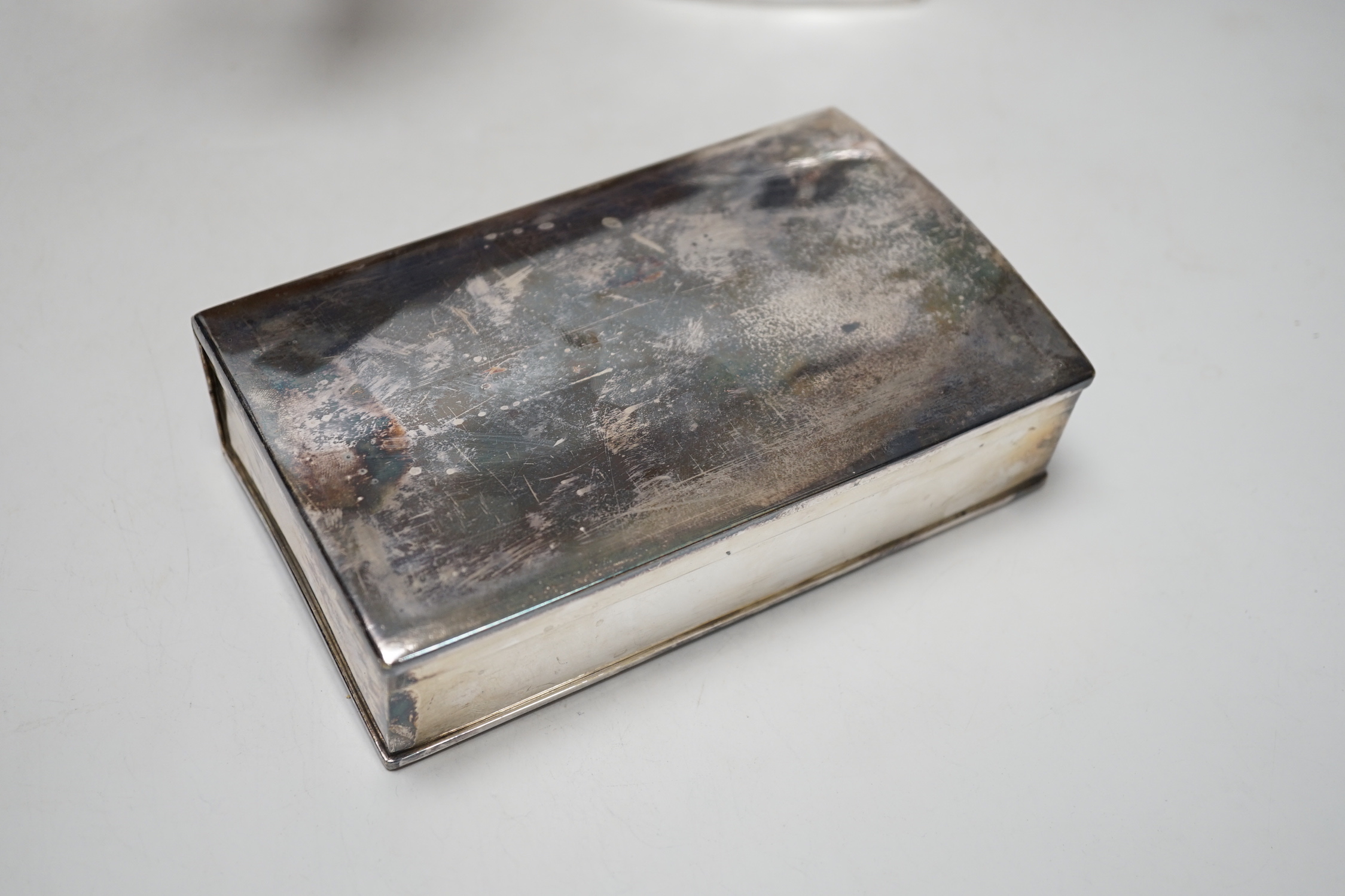 An early 20th century tan leather-cased silver plated hip flask and sandwich box, case 22cm wide
